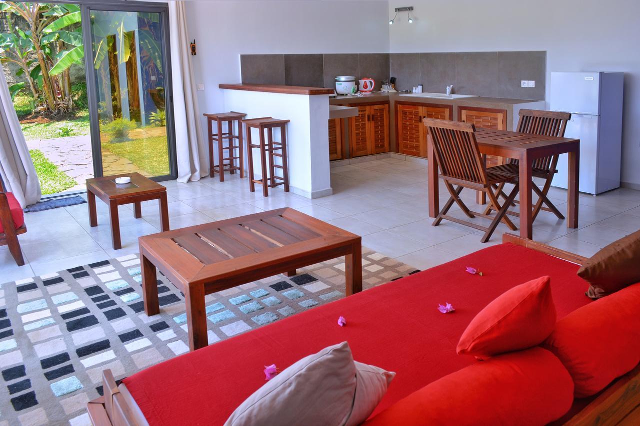 Hotel Residence Sarimanok Ambatoloaka  Kültér fotó
